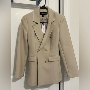 Karen Millen Blazer in Light Beige with Gold Hardware